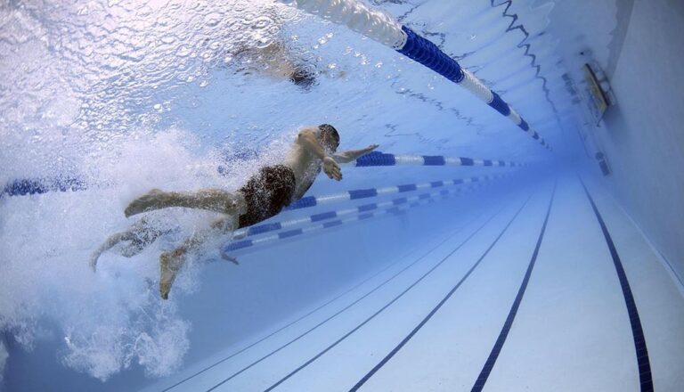 Swolf score : le chiffre qui change tout pour progresser en natation avec votre montre connectée