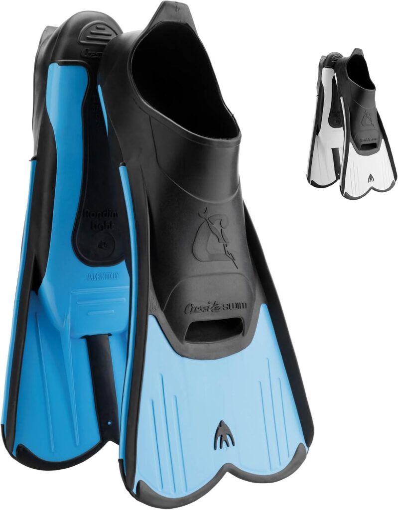 Palmes de natation Cressi Light – courtes, légères et confortables, idéales pour piscine et entraînement, coloris bleu