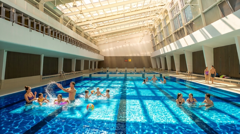 Lire la suite à propos de l’article Piscine Blomet à Paris : horaires, prix et infos utiles avant d’y aller